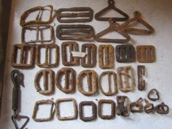 Ар-2 - пряжки.jpg