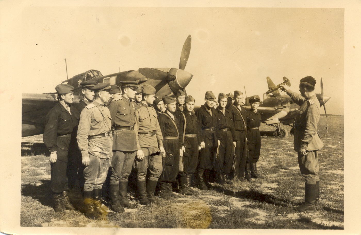 История боевых. Летчики ВВС РККА. Летчики ВВС СССР 1941-1945. 448 Штурмовой авиаполк Алимов Михаил. Военно-воздушные силы (ВВС РККА).