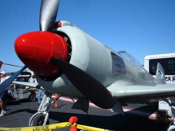 800px-Yakovlev_Yak-3U_Wings_Over_Wine_Country_2007.JPG