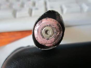 Гильза Шкаса в гильзоотводе - 1024.jpg