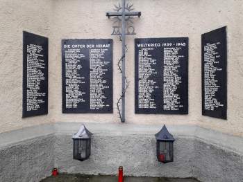 мемориал – жителям Рид-ин-дер-Ридмарка.jpg