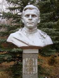 памятник Михайленко.jpg