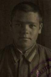 лейтенант Михайлов Василий Федорович фото.jpg