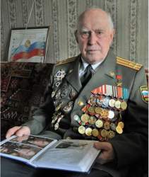 fotoaxtyamov.JPG